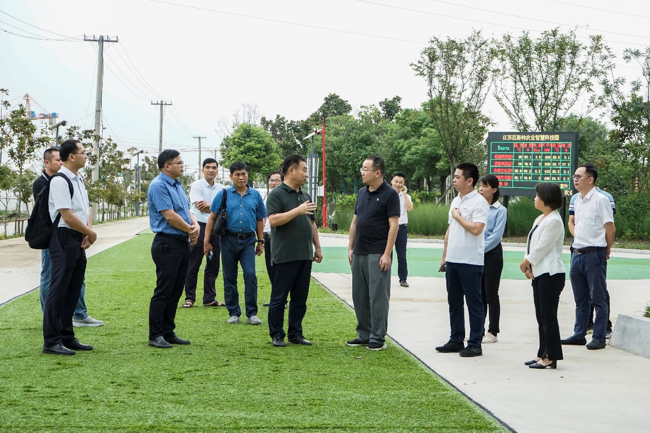 广西藤县县委书记杜城书记莅临我司考察 - 江苏百斯特食品科技有限